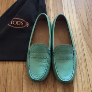 Tod’s patent leather loafer